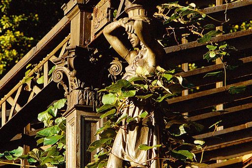 Detail of the façade of the greenhouse
